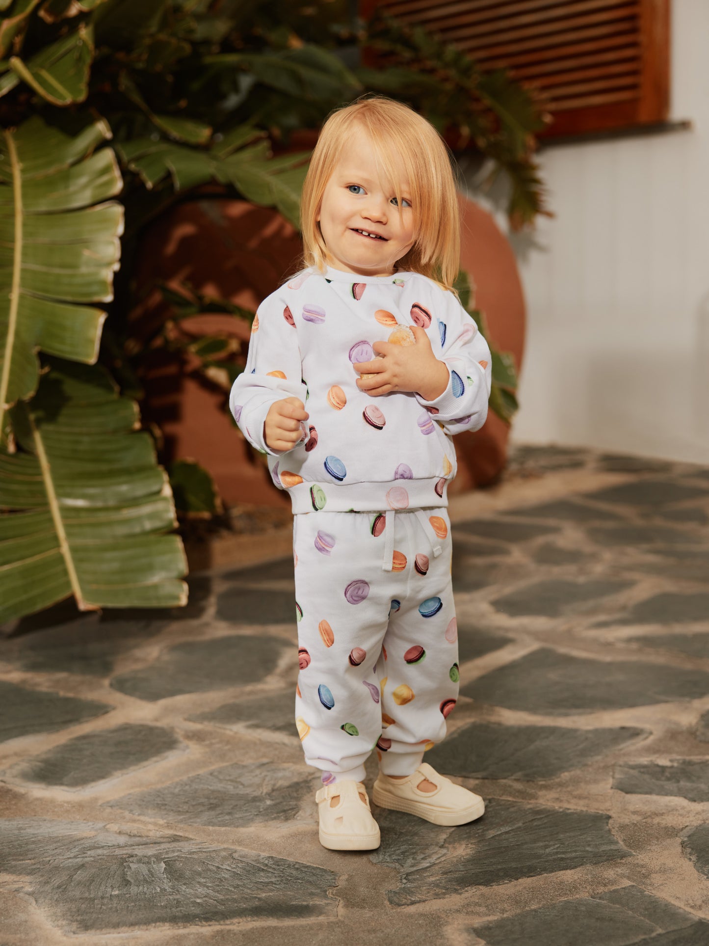 MOLO Simeon Pants - Funny Macarons