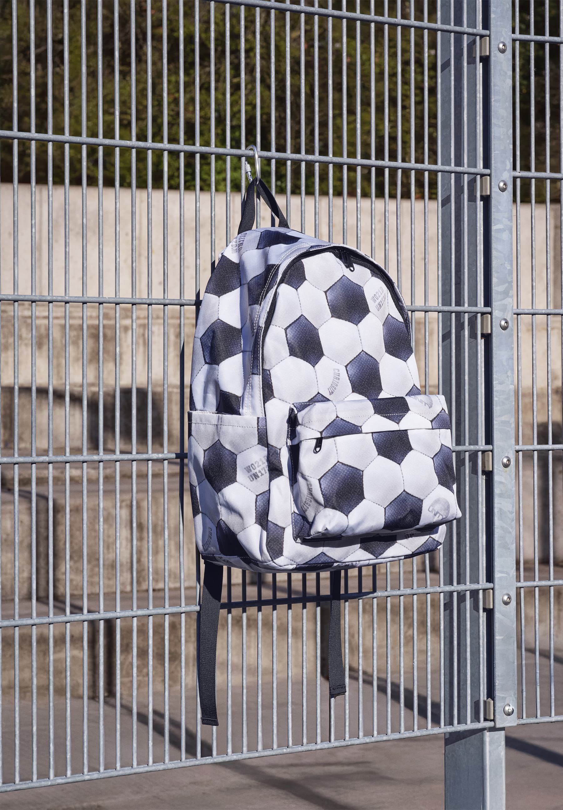 MOLO Mio Backpack - Football Moon